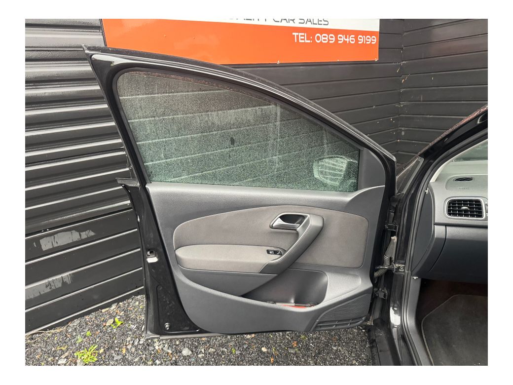 2012 Volkswagen Polo