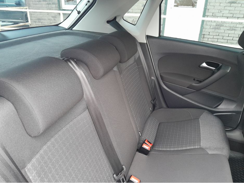 2017 Volkswagen Polo