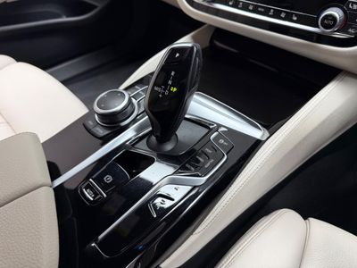 2022 BMW 5 Series