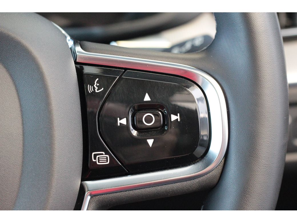 2022 Volvo XC60