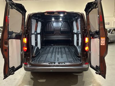 2024 Ford Transit Custom