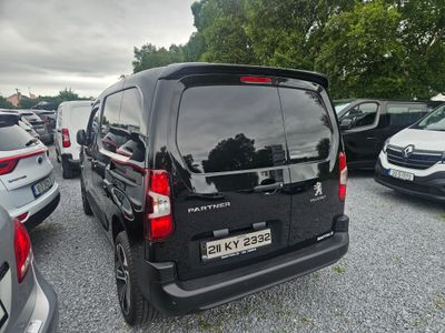 2021 Peugeot Partner