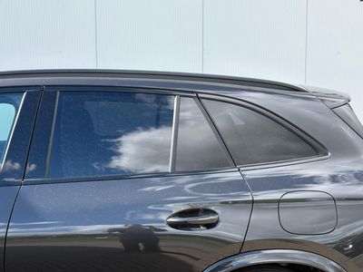 2025 Mercedes-Benz GLC Class