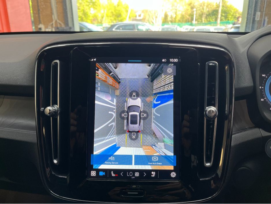 2020 Volvo XC40