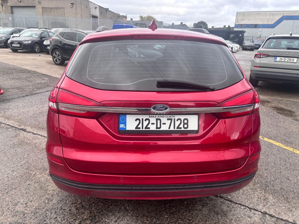 2021 Ford Mondeo