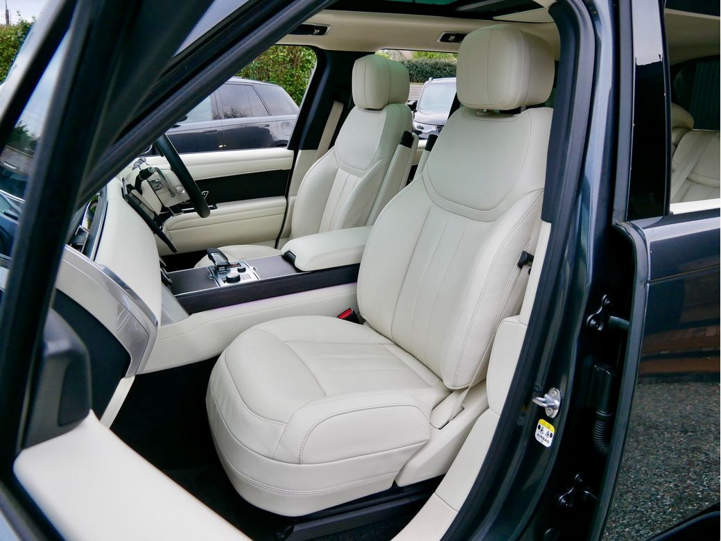 2023 Land Rover Range Rover