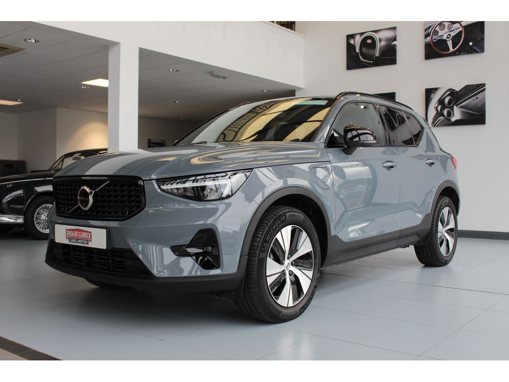 2023 Volvo XC40