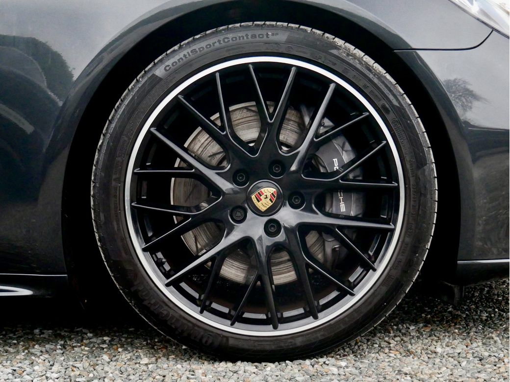 2023 Porsche Panamera