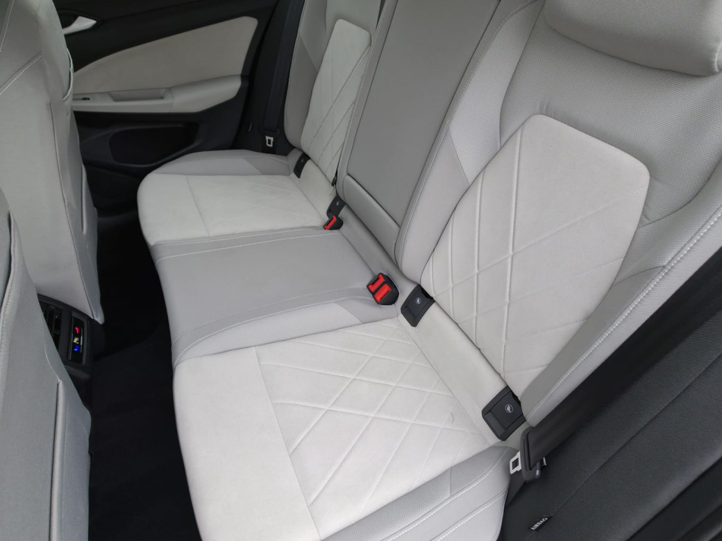 2024 Volkswagen Golf