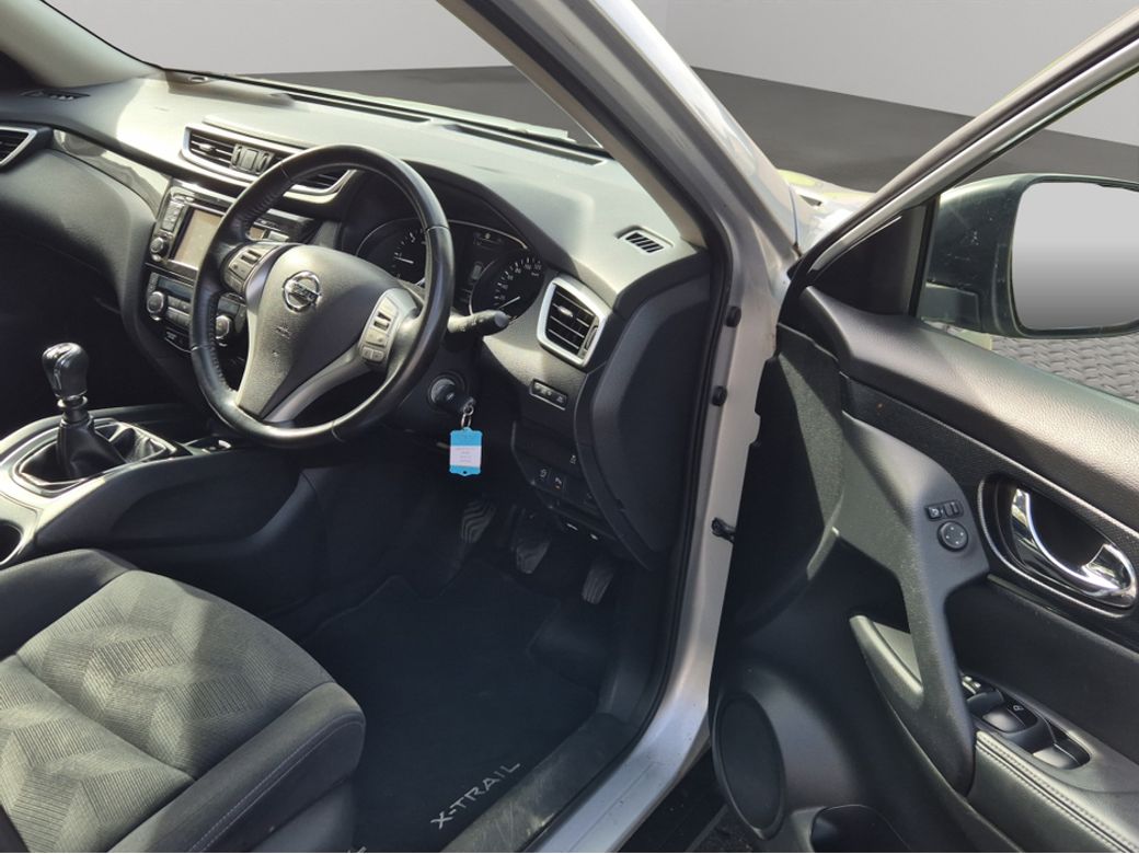 2017 Nissan X-Trail