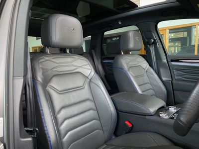 2024 Volkswagen Touareg