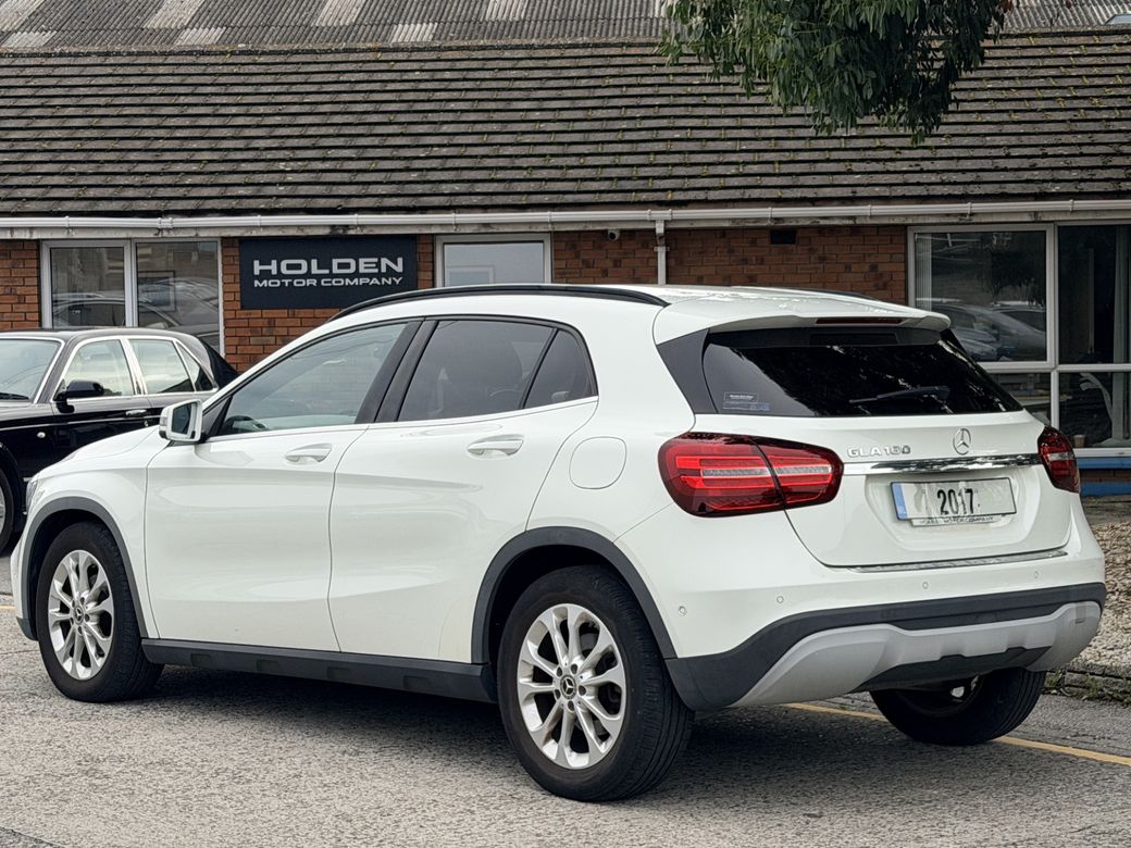 2017 Mercedes-Benz GLA 180