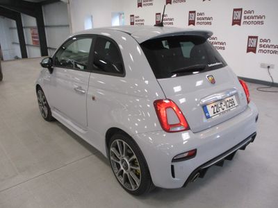 2022 Abarth 595