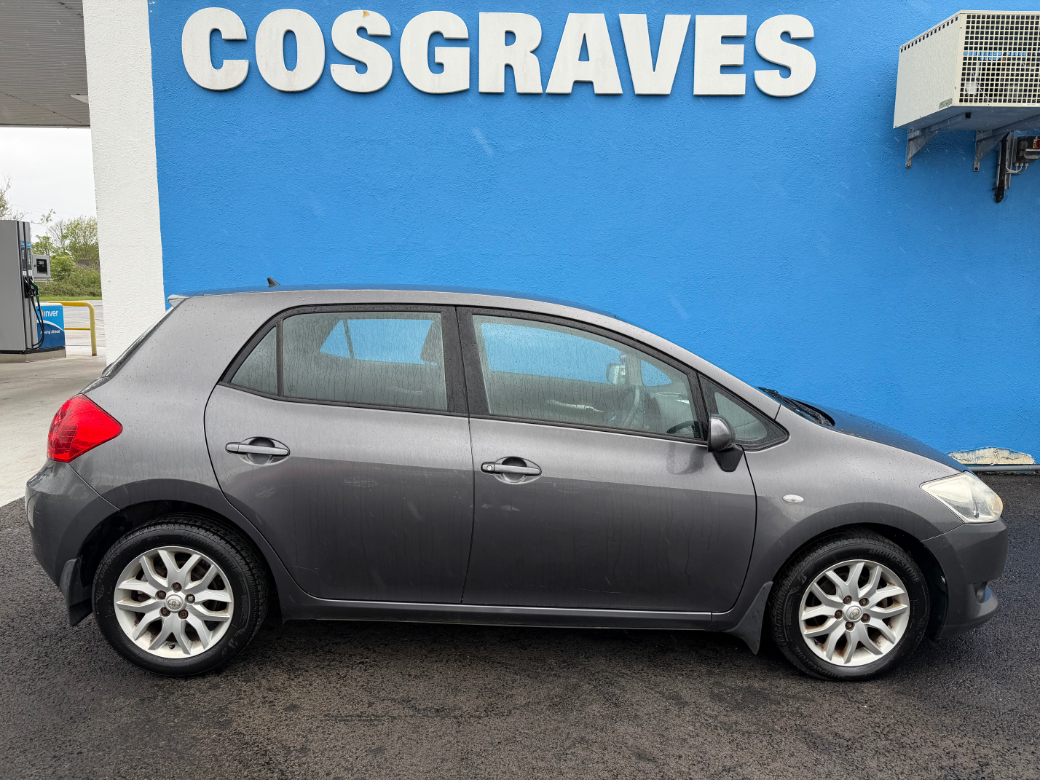 2008 Toyota Auris