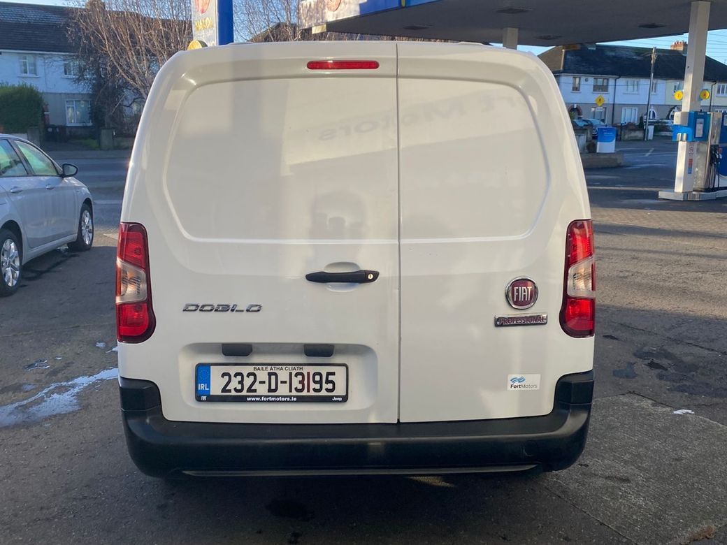 2023 Fiat Doblo