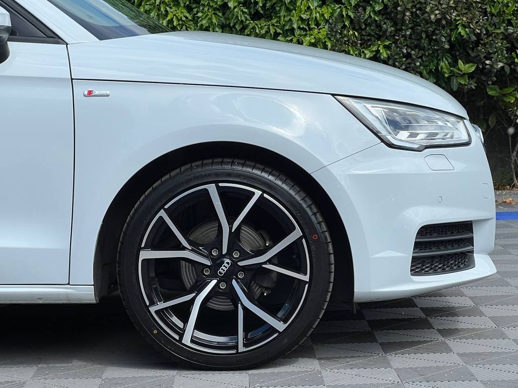 2016 Audi A1