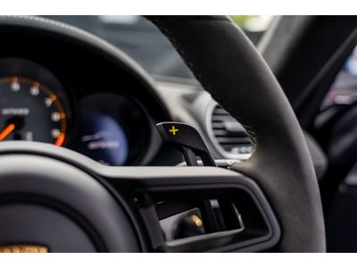 2024 Porsche 718 Cayman