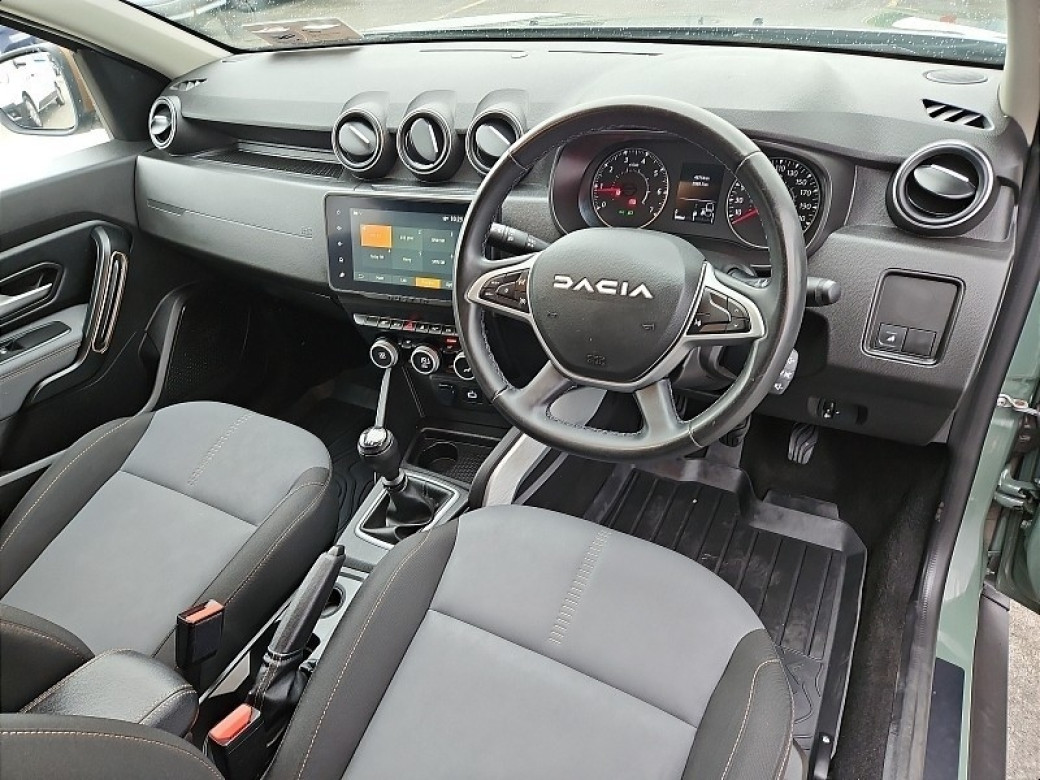 2023 Dacia Duster