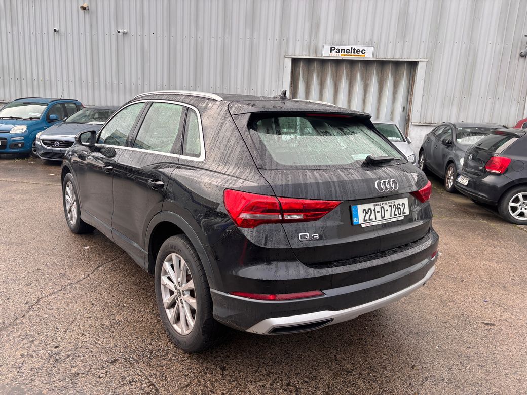 2022 Audi Q3