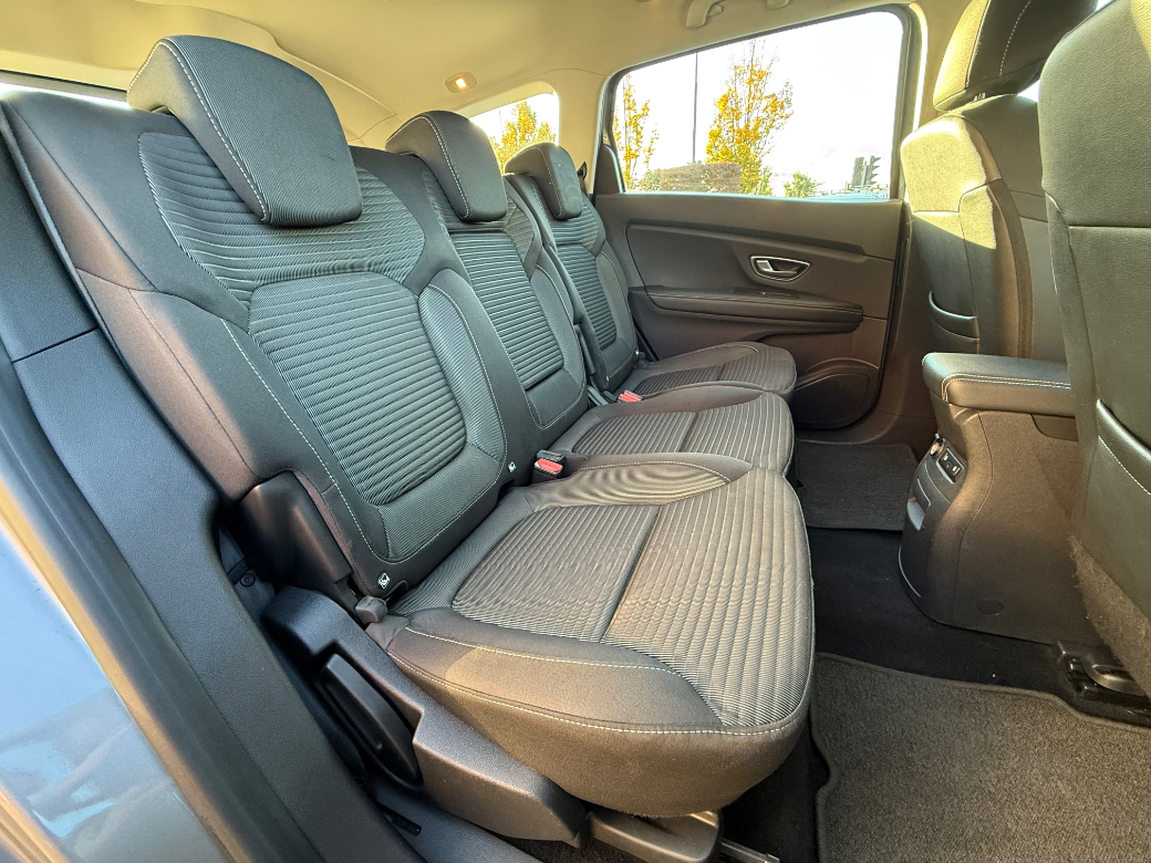 2020 Renault Grand Scenic