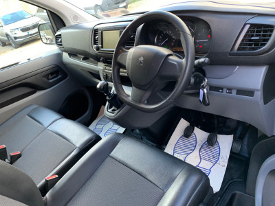 2021 Peugeot Expert
