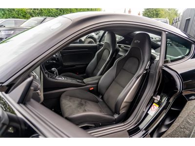 2023 Porsche 718 Cayman