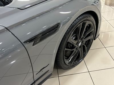 2025 Bentley Flying Spur