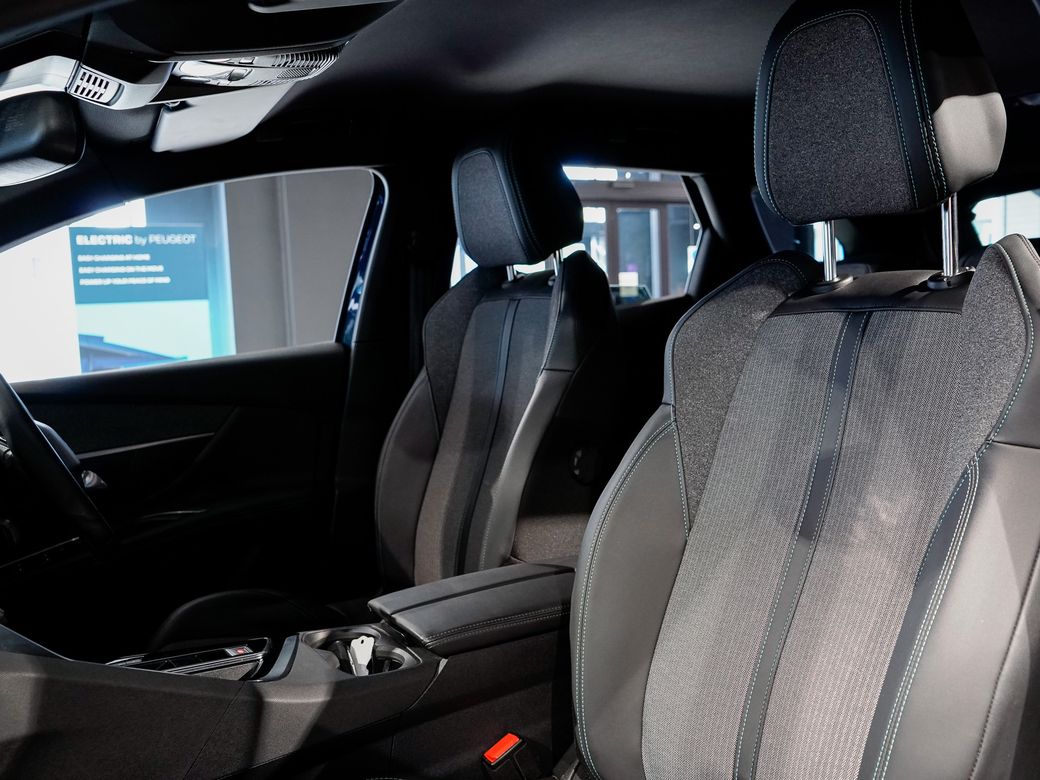 2023 Peugeot 3008