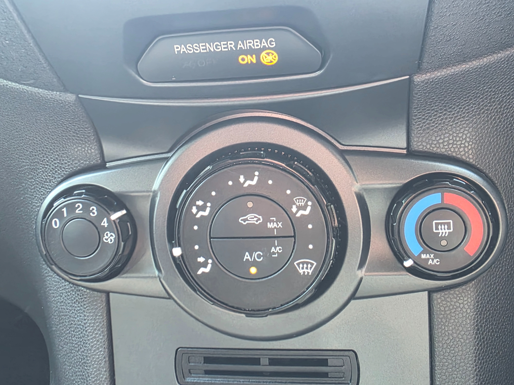 2017 Ford Fiesta