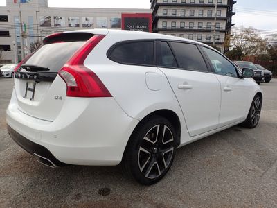 2017 Volvo V60