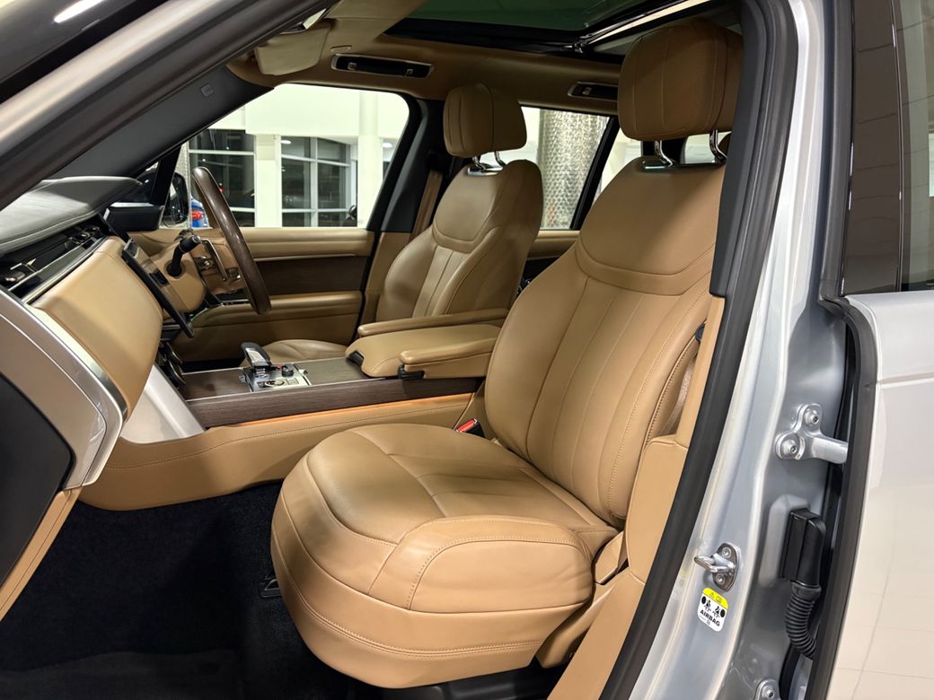 2023 Land Rover Range Rover