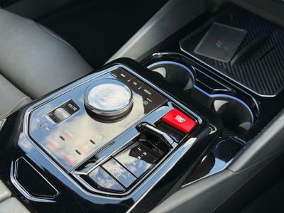 2025 BMW M5