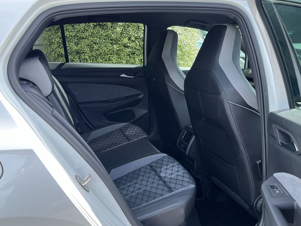2023 Volkswagen Golf