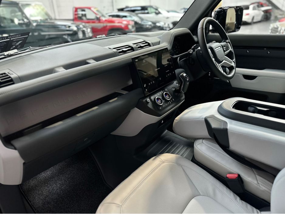 2026 Land Rover Defender