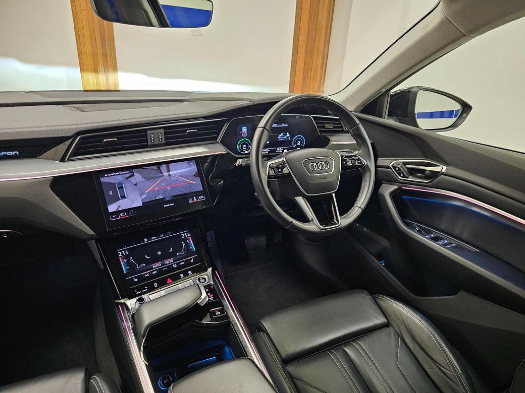 2024 Audi Q8