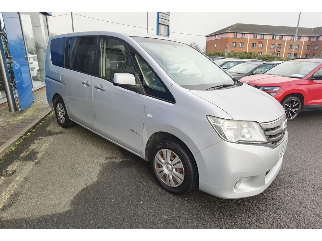2013 Nissan Serena