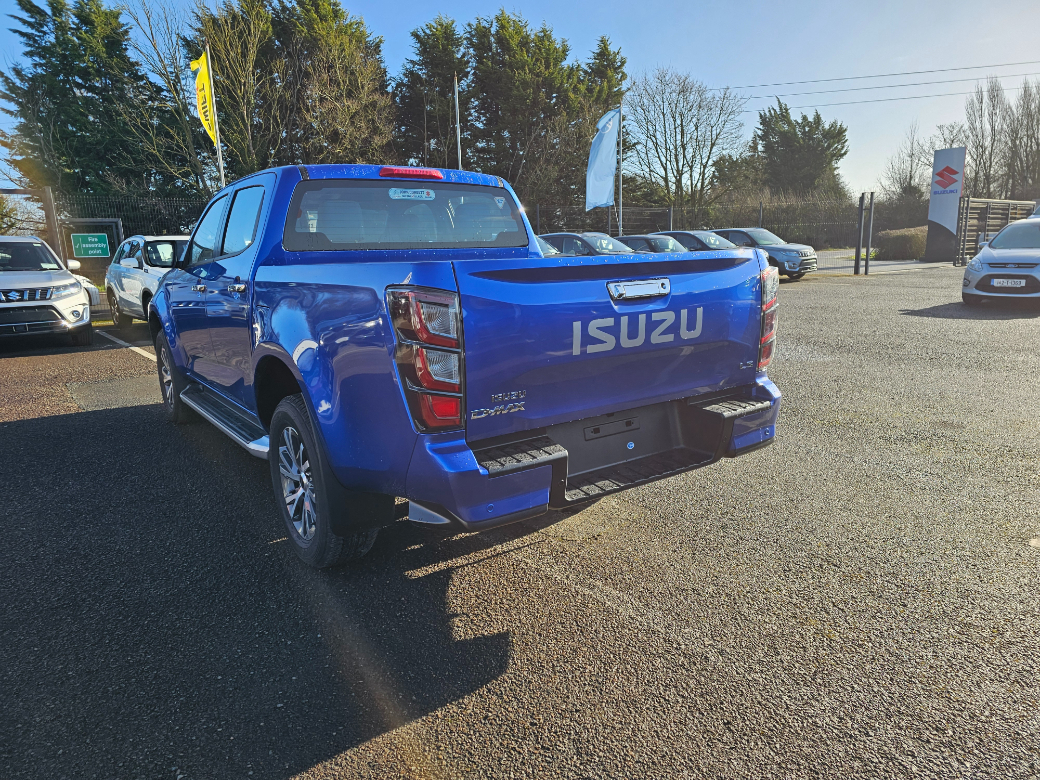 2025 Isuzu D-MAX