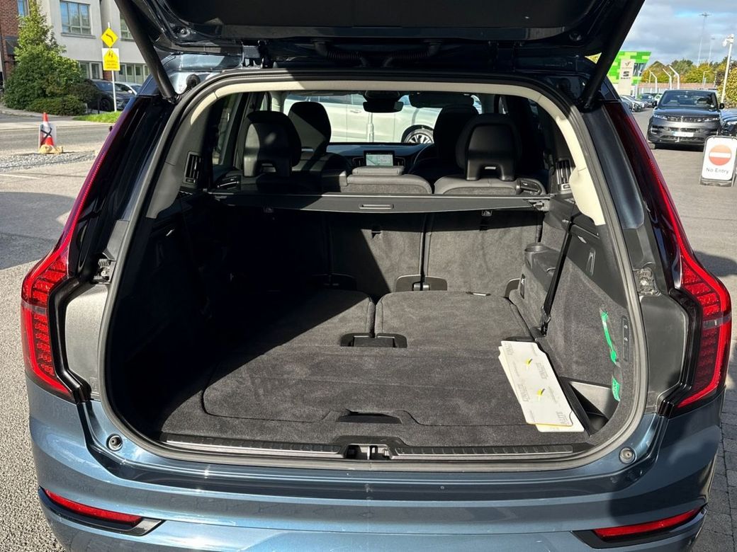 2025 Volvo XC90