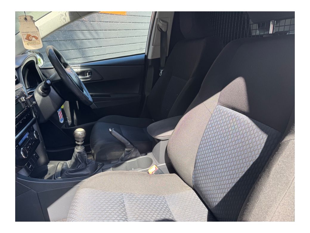 2015 Toyota Auris
