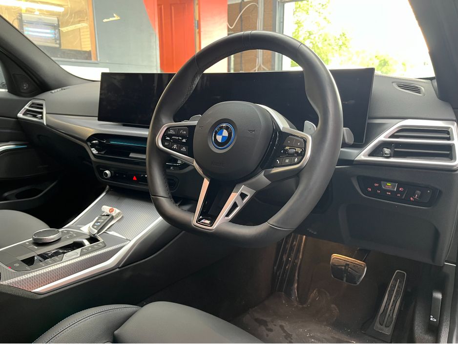 2025 BMW 3 Series