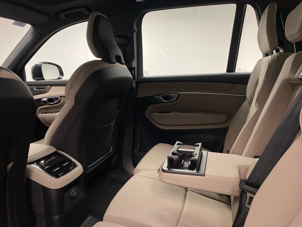2025 Volvo XC90