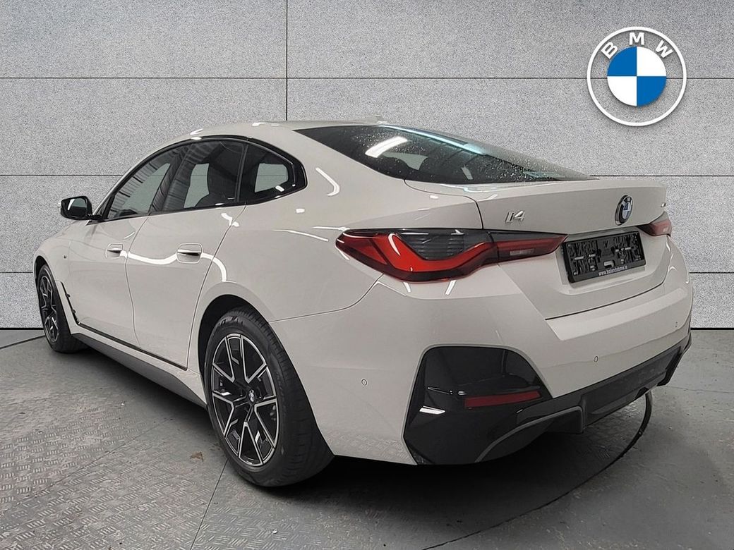 2026 BMW i4