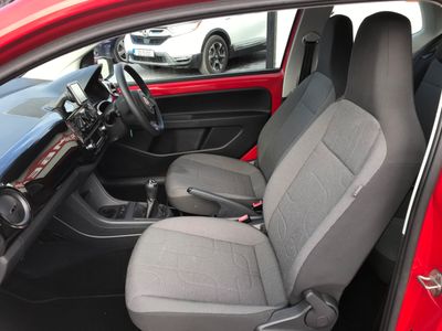2015 Volkswagen up!