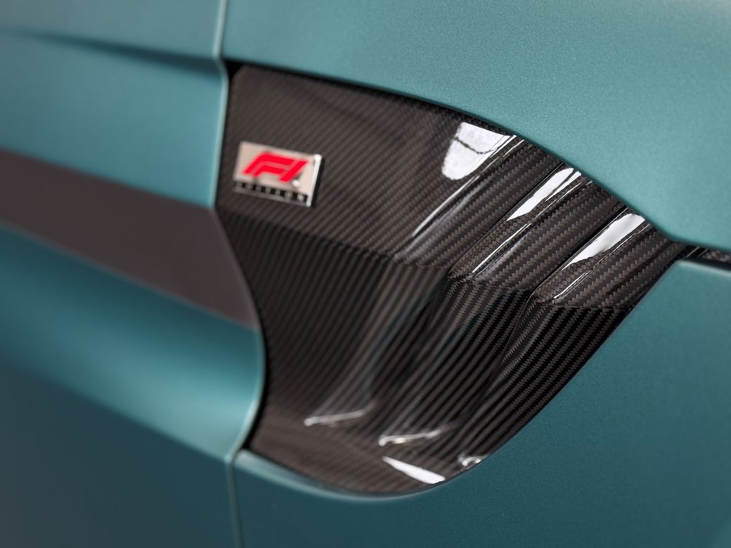2024 Aston Martin Vantage