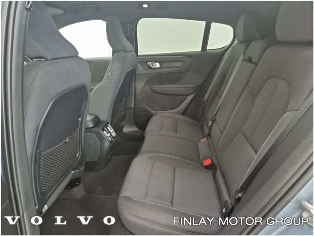 2023 Volvo C40