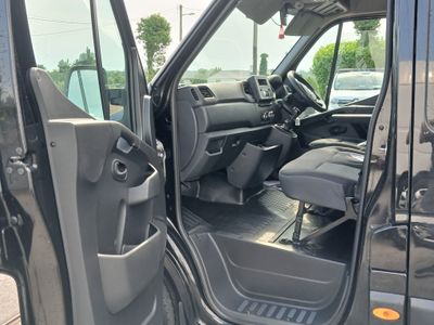 2020 Renault Master