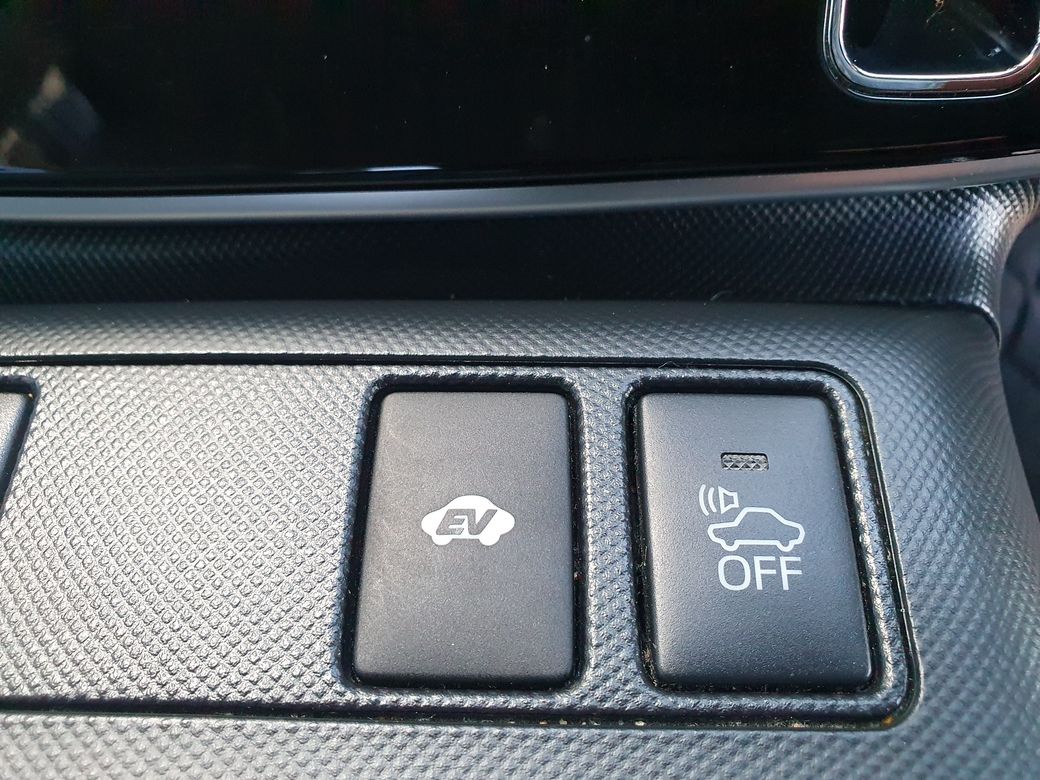 2017 Toyota Estima