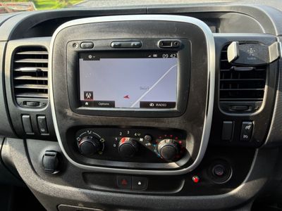 2020 Nissan NV300