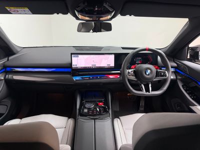 2026 BMW M5