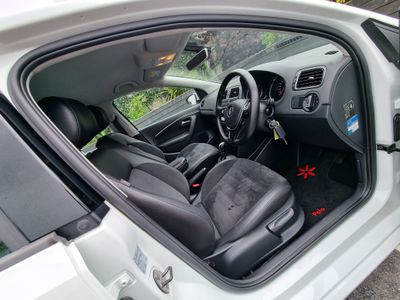 2017 Volkswagen Polo